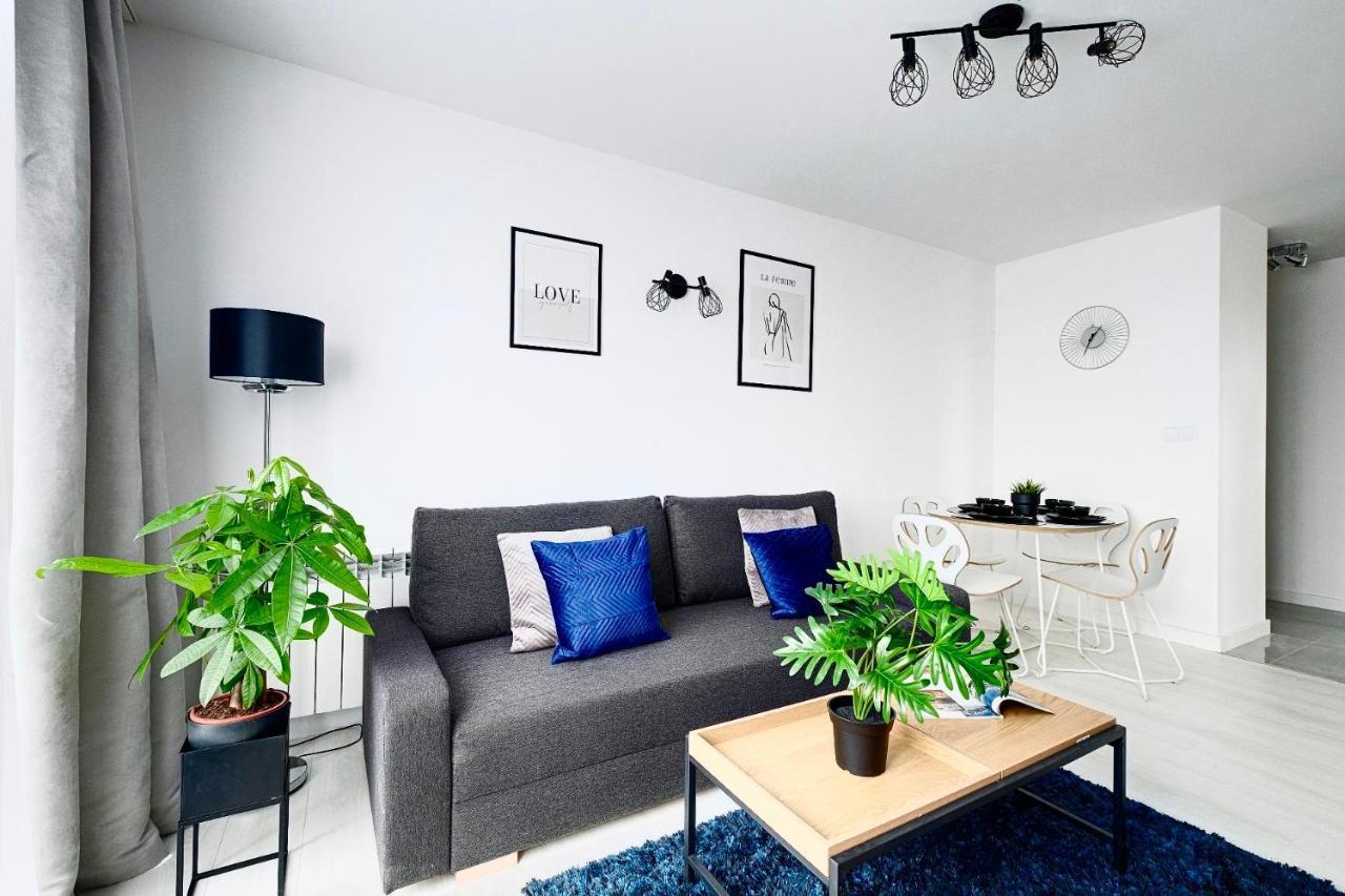 Warsaw Inside Solec With Private Parking Apartamento Exterior foto